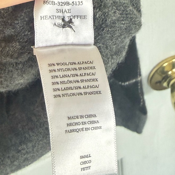 Rails Shae Sweater in Argyle - Small - Picture 6 of 6